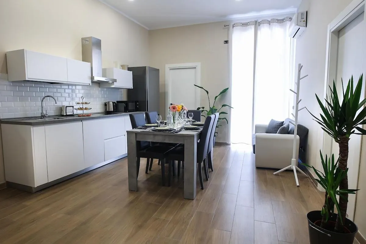Fflats Modern Apartment In The Heart Of Naples - 201 0*,