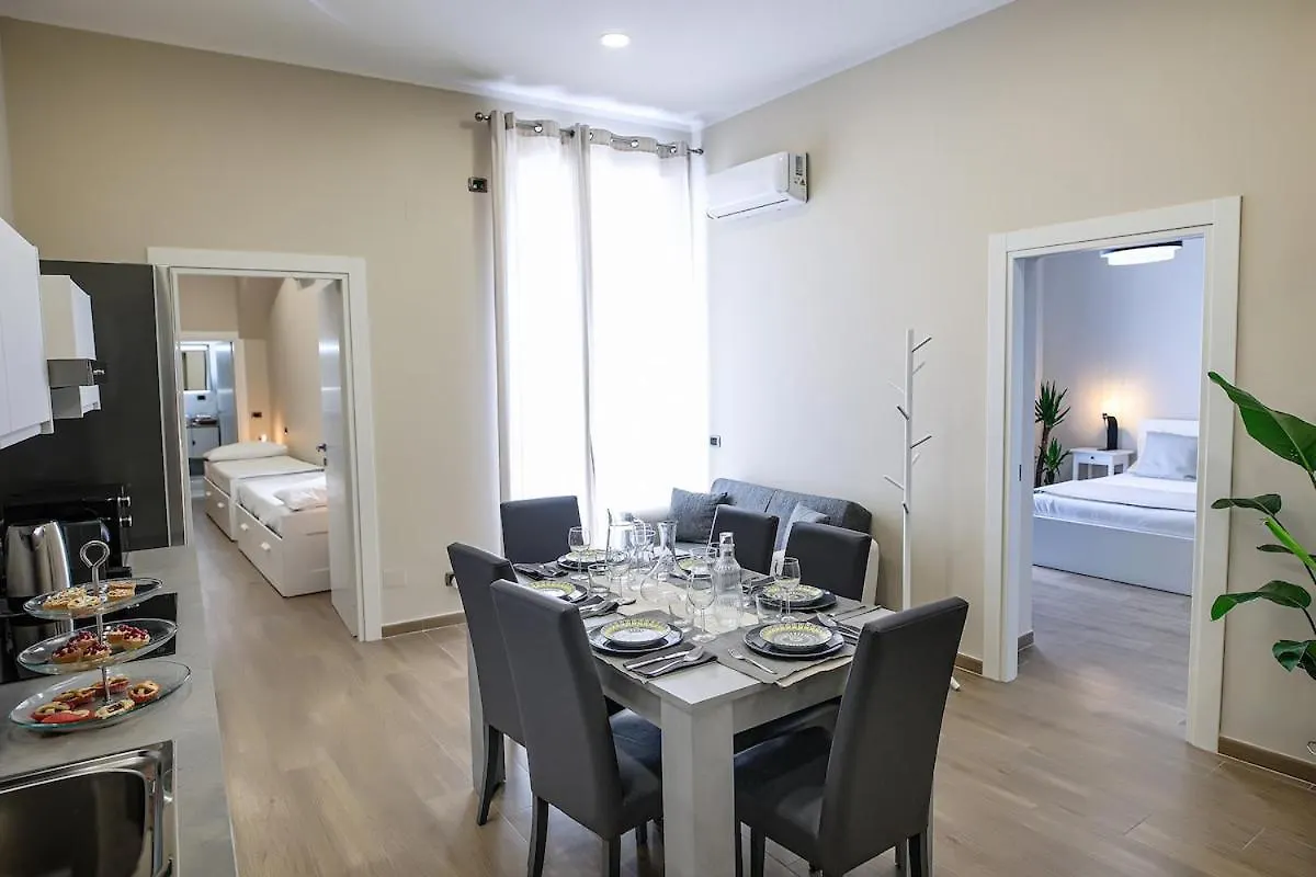 Fflats Modern Apartment In The Heart Of Naples - 201 contacts